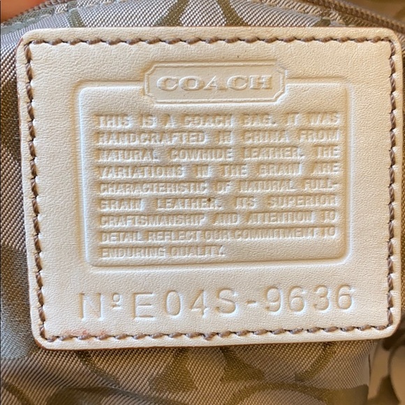 Vintage Coach Leather Handbag in cream - Picture 4 of 5